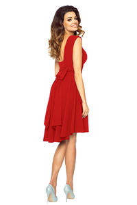 Czerwona Sukienka z Dekoltem na Plecach i Kokardą