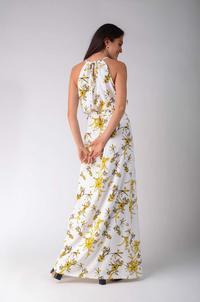  Maxi Sukienka w Żółte Kwiaty z Dekoltem Typu Halter