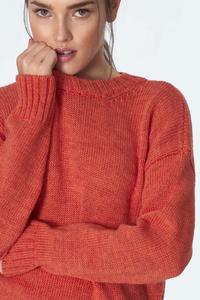 Pomarańczowy Sweter pod Szyję
