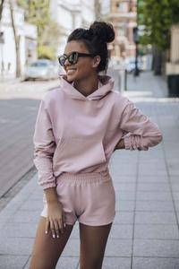 Komplet Dresowy Bluza Kangurka + Szorty - Różowy