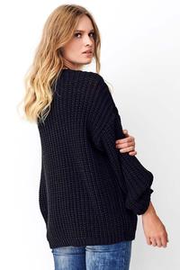 Czarny Oversizowy Sweter Wykonany Angielskim Ściegiem