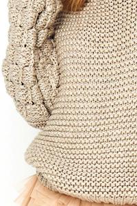 Casualowy Sweter z Bufiastym Rękawem - Beżowy
